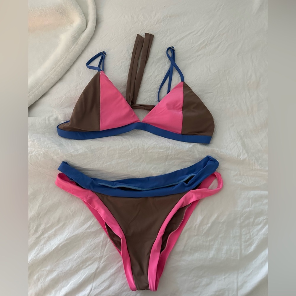 Malai bikini